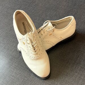 Mizuno White Leather Golf Oxfords